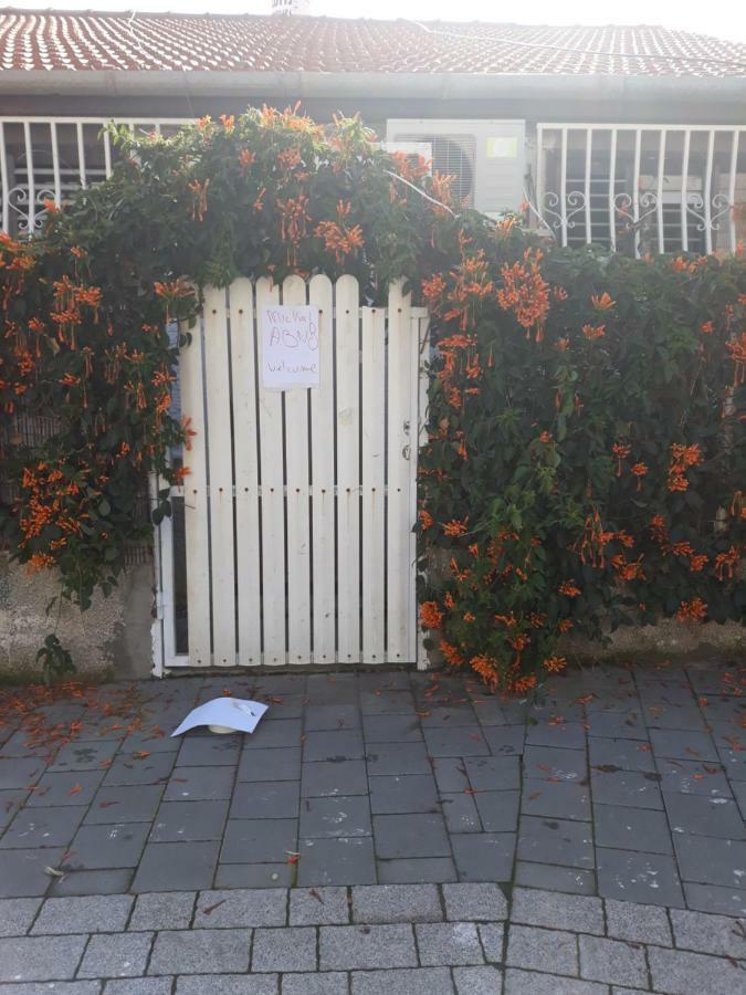 Michal 'Place Tel-Aviv Extérieur photo